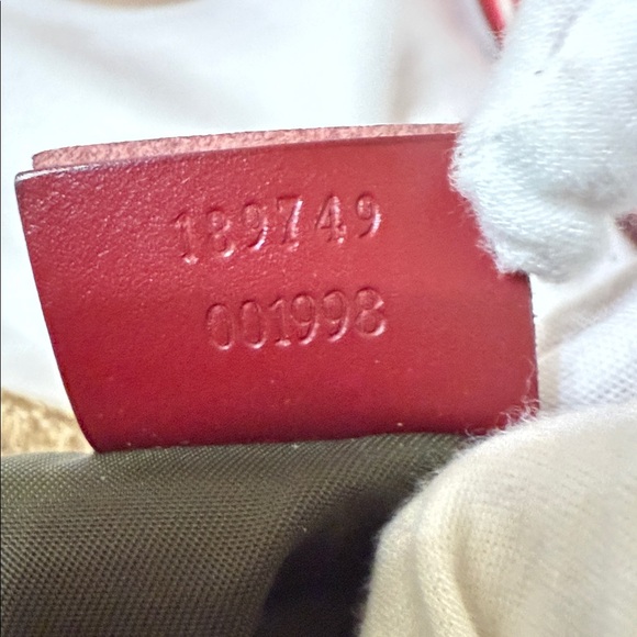 Gucci Beige and Burgundy Crossbody Bag - Picture 7 of 10